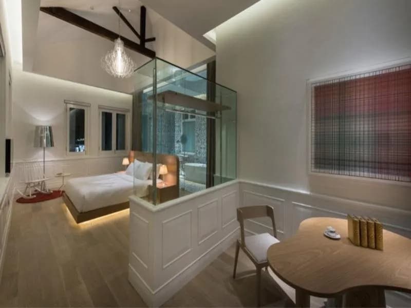 Macalister Mansion 3