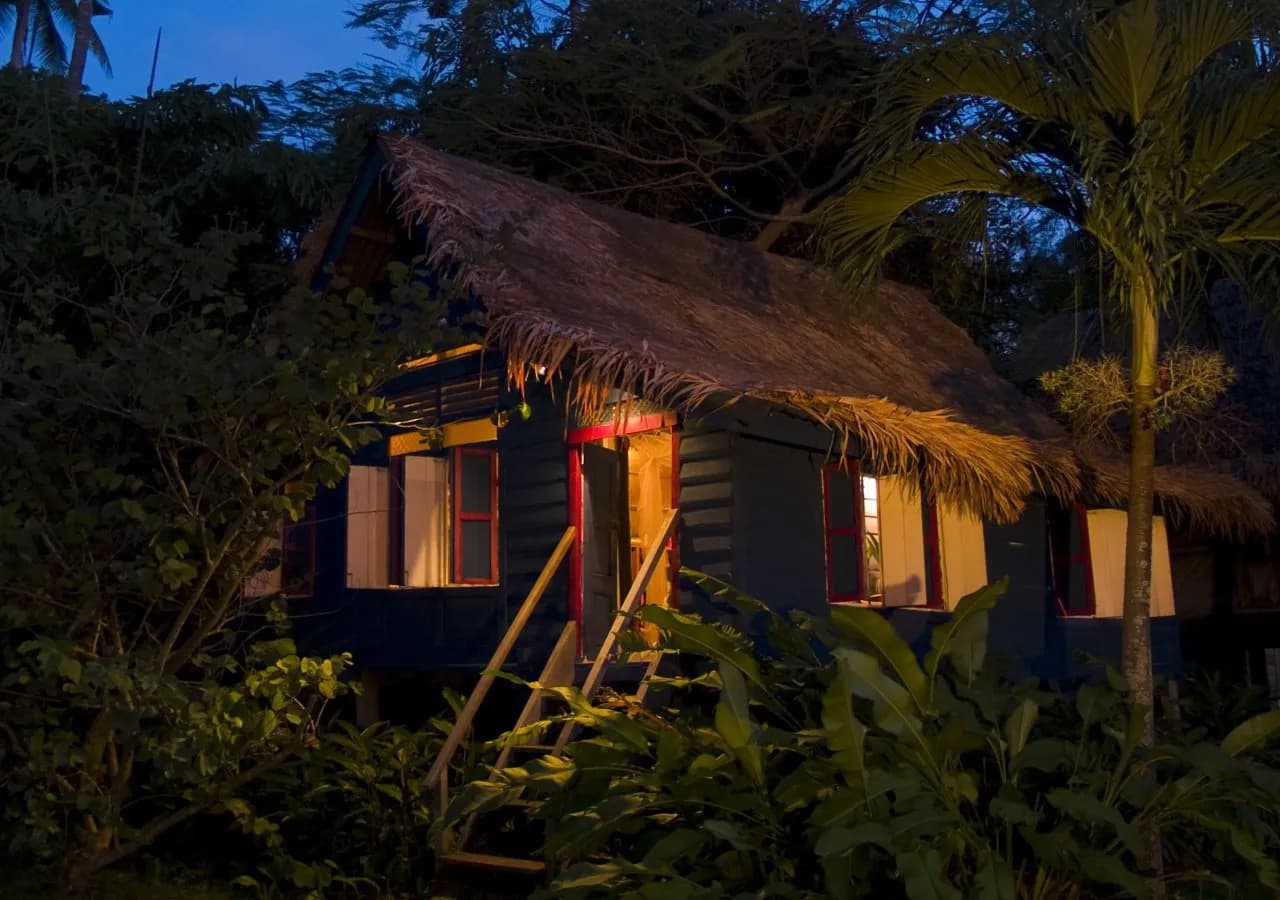 Bon Ton Antique Wooden Villas 2