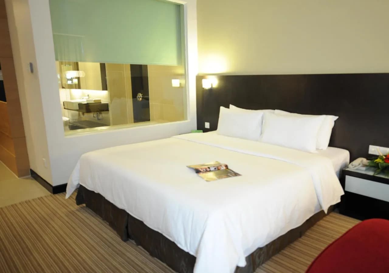 The Klagan Hotel 4