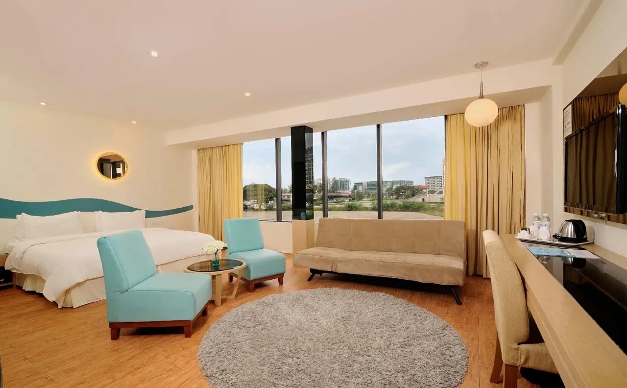 Oceania Hotel 3