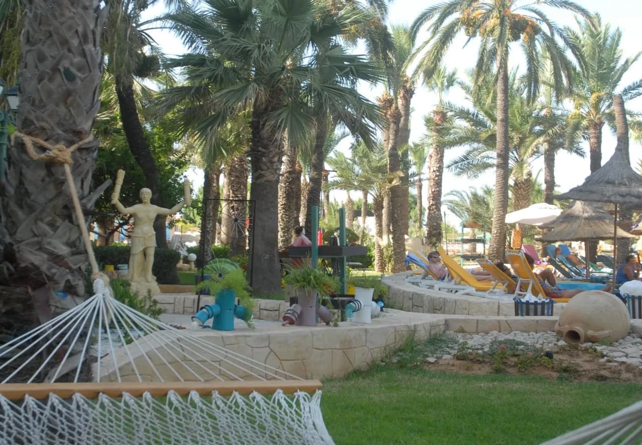 Riadh Palms Resort & Spa 5