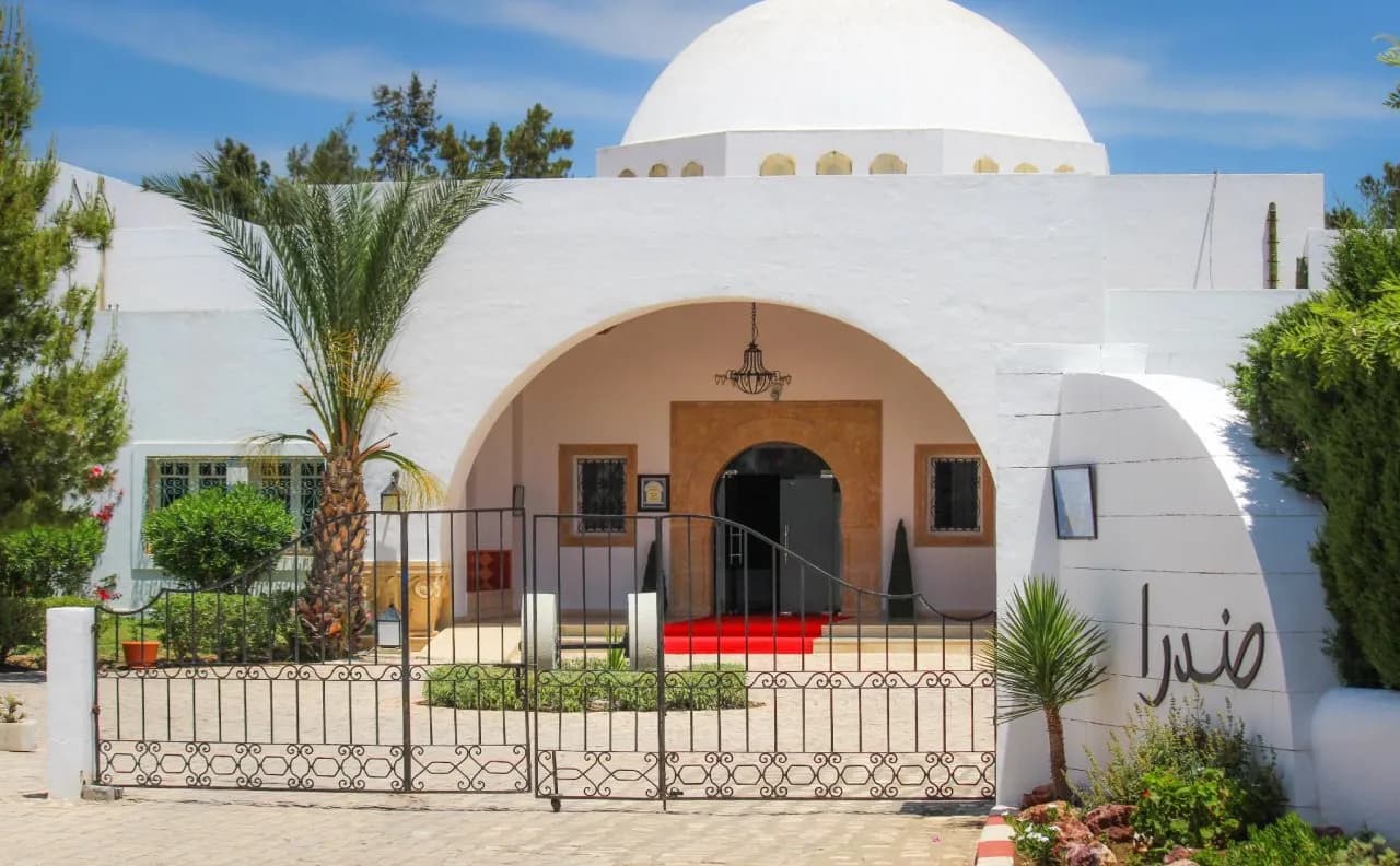 Ecrin Hotel - Family Hotel