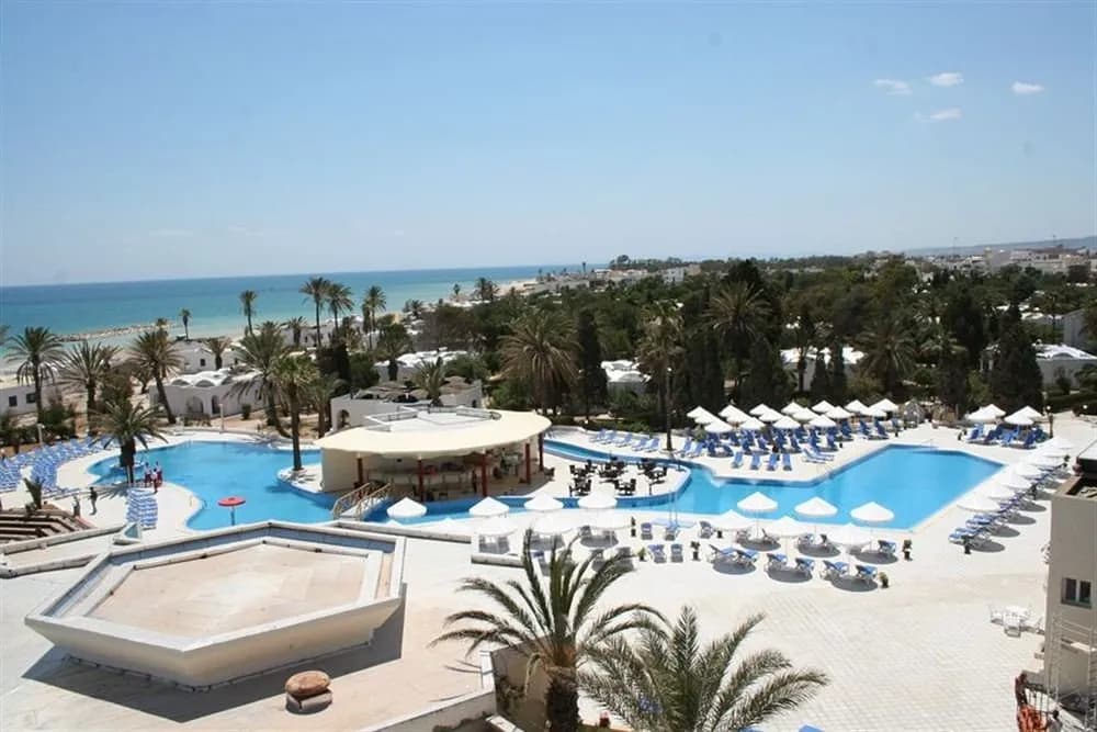 Royal Lido Resort & Spa 5