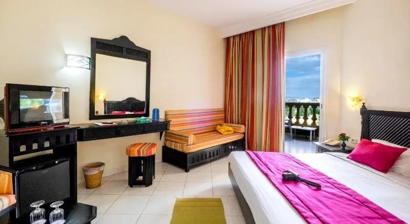 Houda Yasmine Marina & SPA