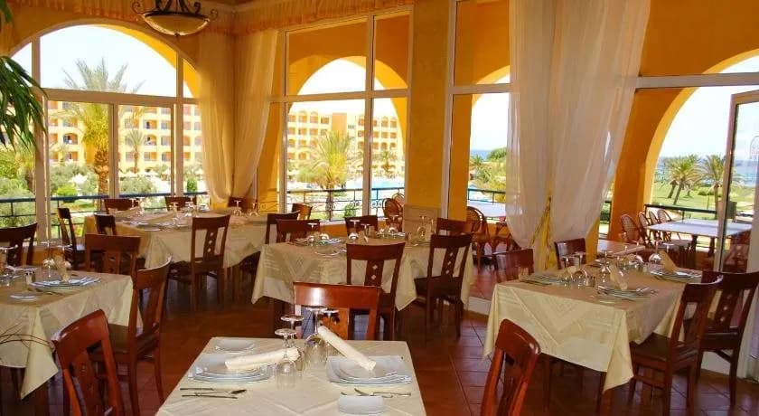 Nour Palace Resort & Thalasso 4