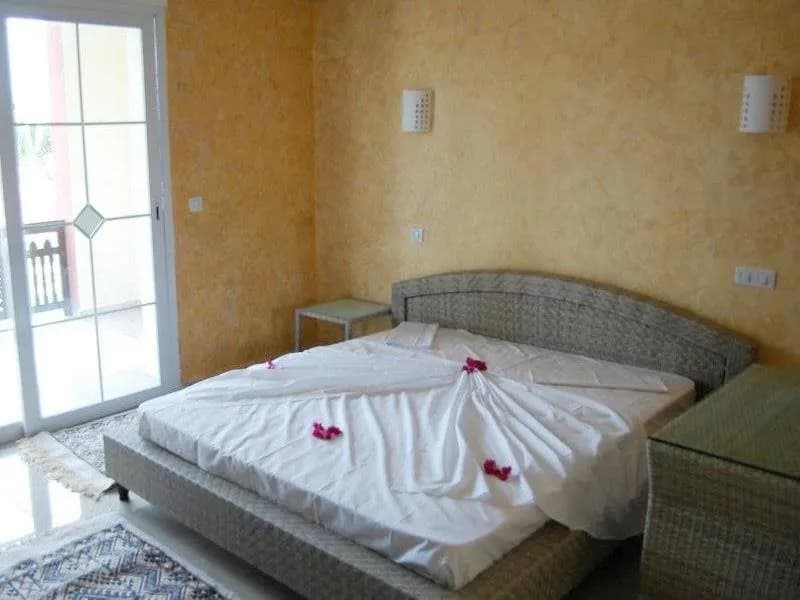 Lella Meriam Hotel & Club 2