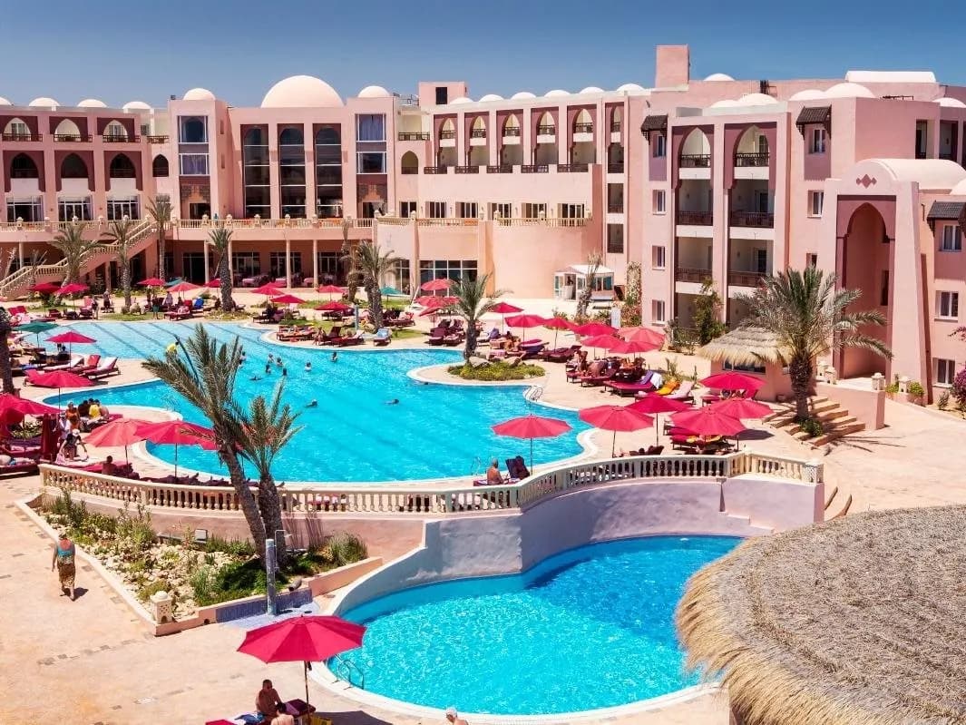 Lella Meriam Hotel & Club