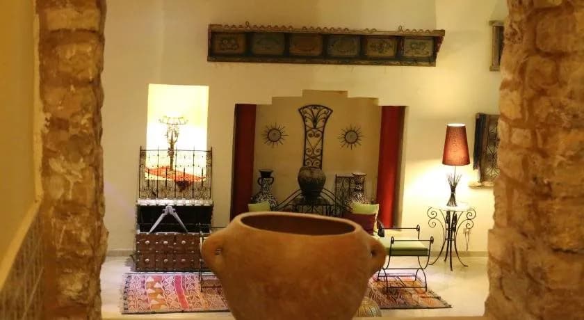 Hotel Dakyanus 5