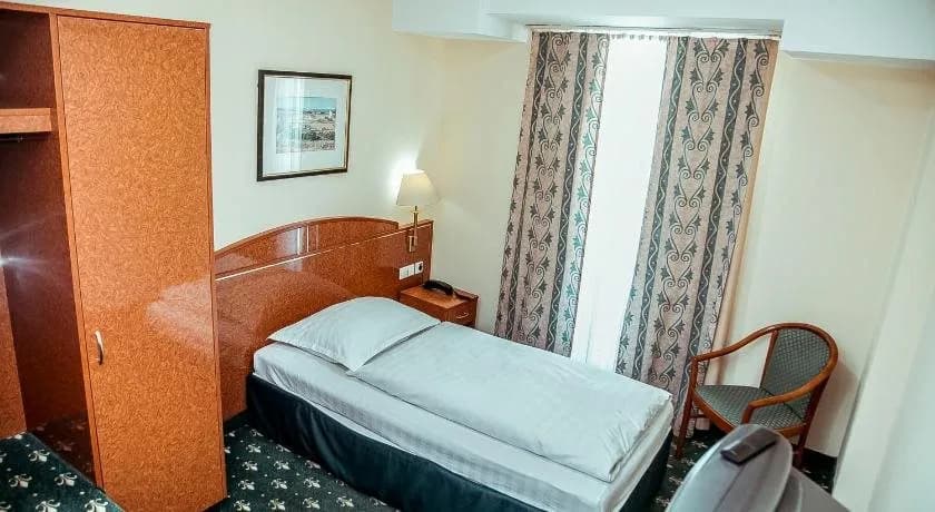 Shodlik Palace Hotel 2