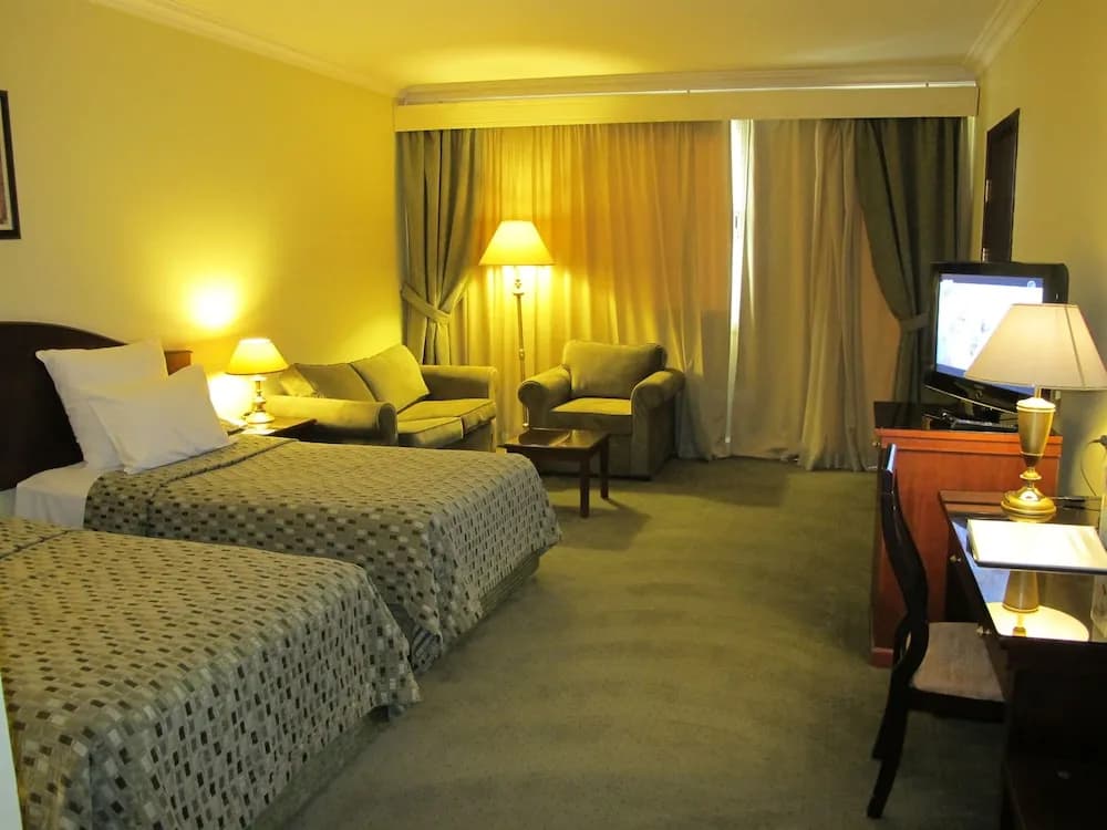 Grand Pyramids Hotel 3