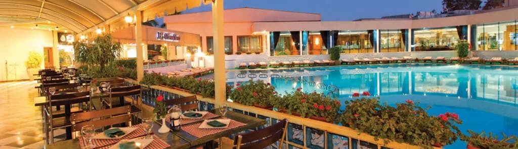 Mövenpick Hotel Cairo Pyramids