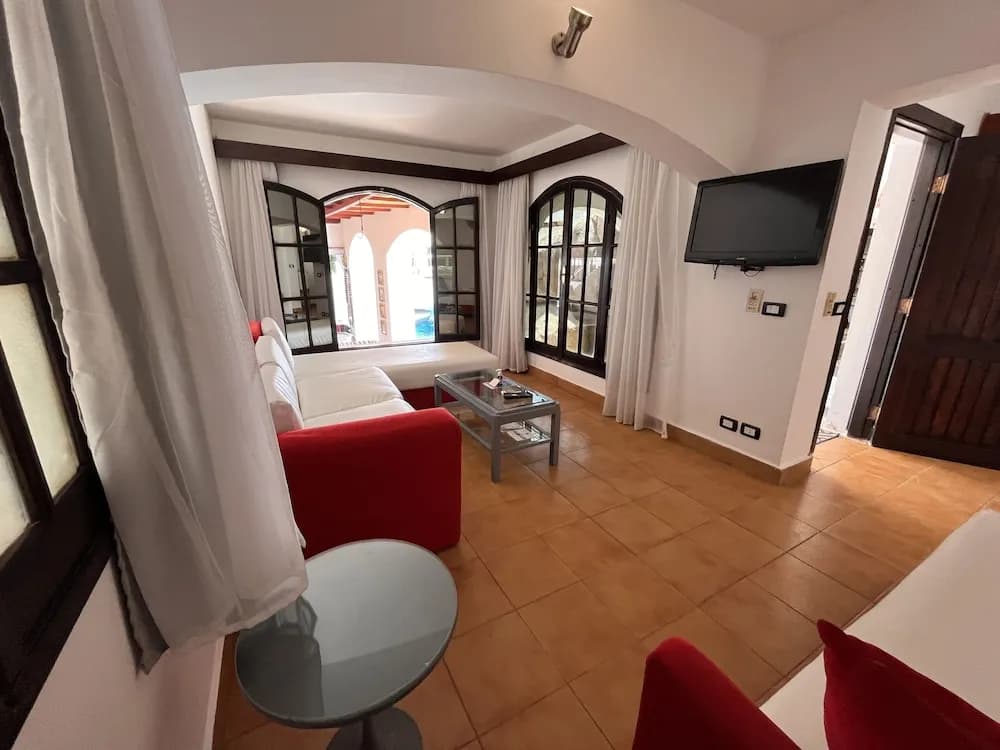 El Pacha Suites 5