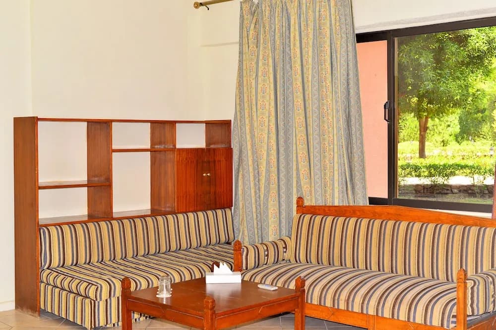 Eagles Paradise Abu Soma Resort 5