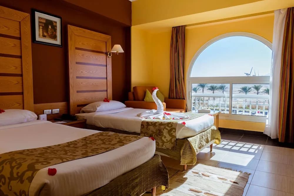 Golden Beach Resort