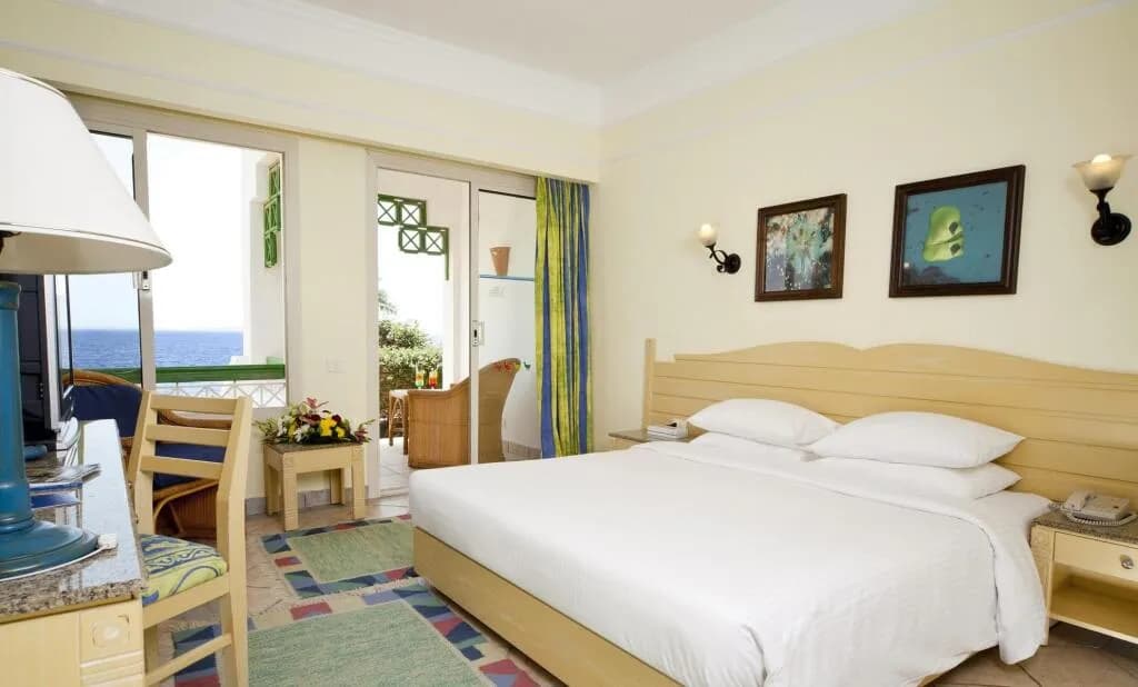 Invidia Coral Beach Tiran 3