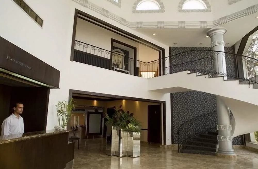 Eden Rock Hotel 4