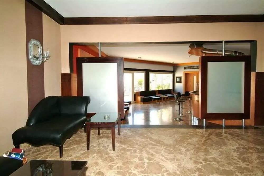Eden Rock Hotel 2