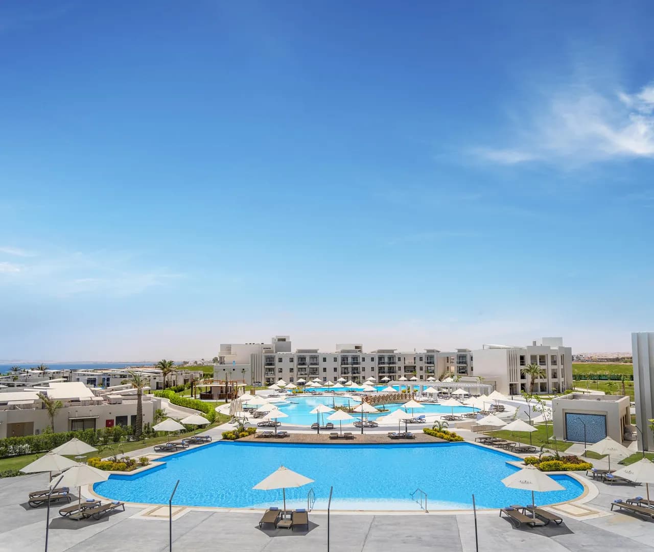 Rixos Premium Magawish Suites & Villas