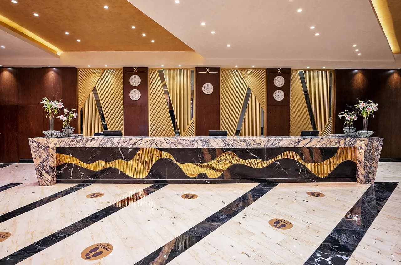 Rixos Premium Magawish Suites & Villas 5