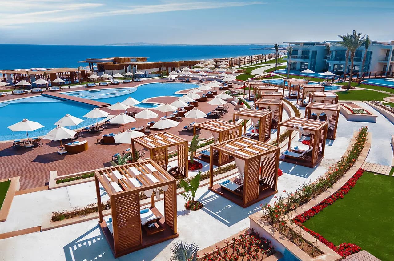 Rixos Premium Magawish Suites & Villas 3