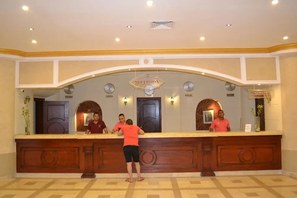 Dexon Roma Hotel 3