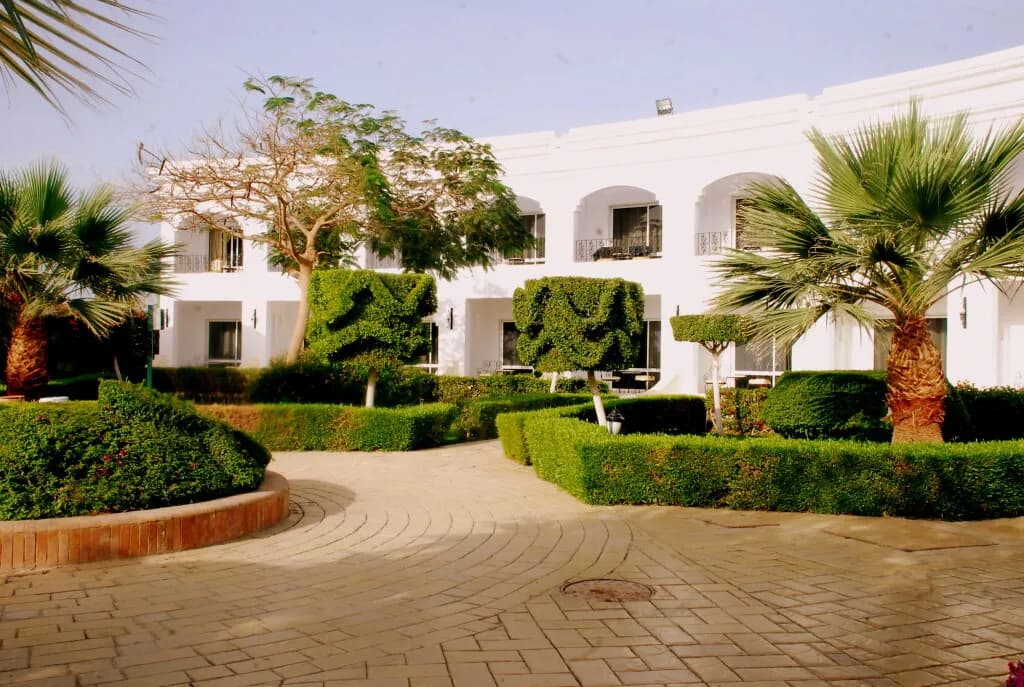 Royal Paradise Resort