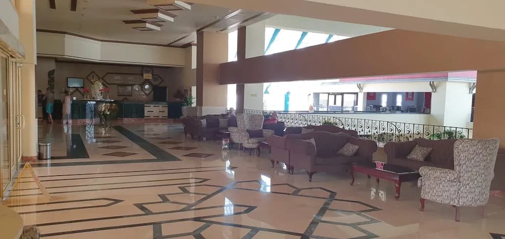 Sharm Holiday Resort 4