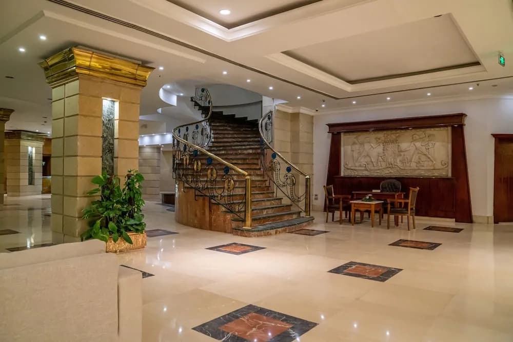 Azal Pyramids Hotel 5