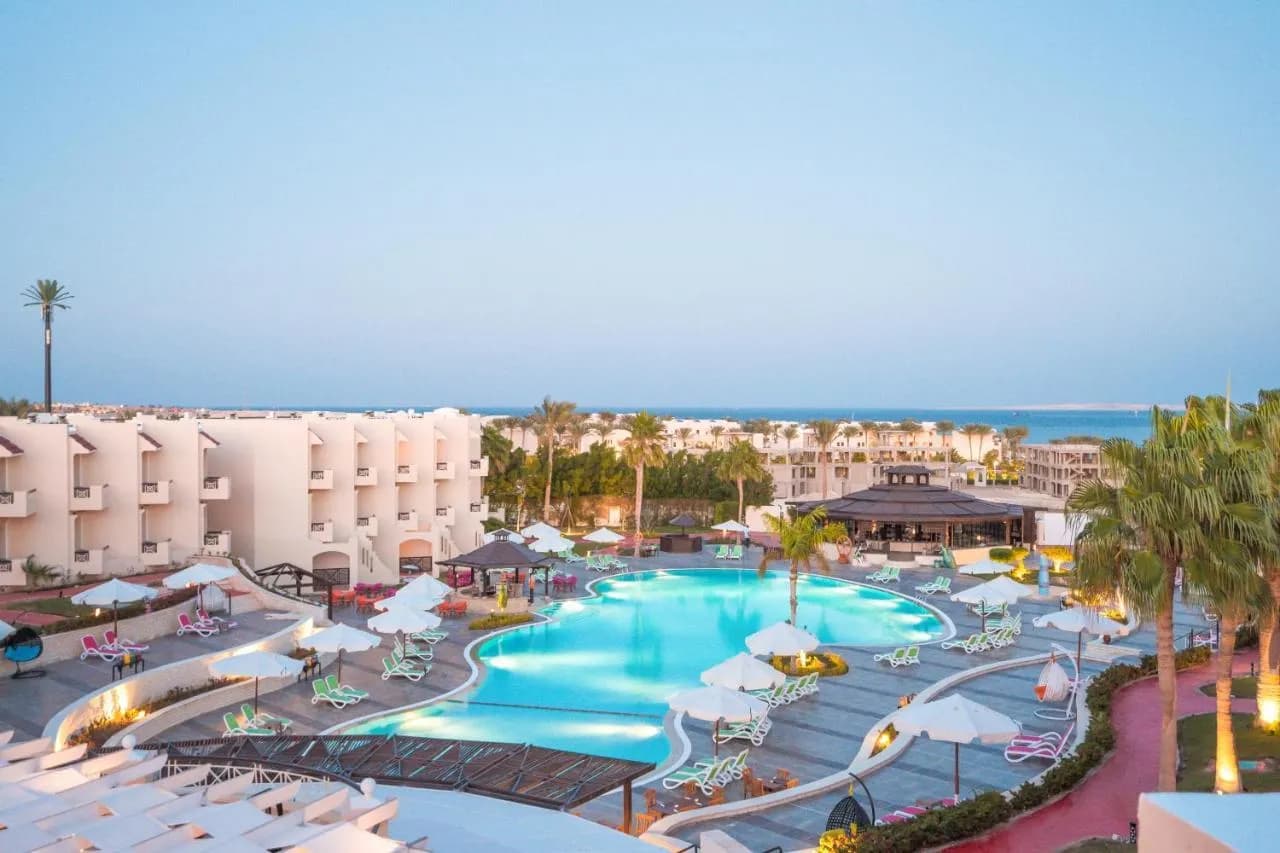 Ivy Cyrene Sharm Resort 2