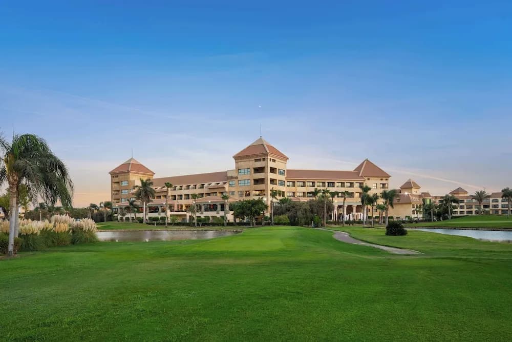 Hilton Pyramids Golf Resort
