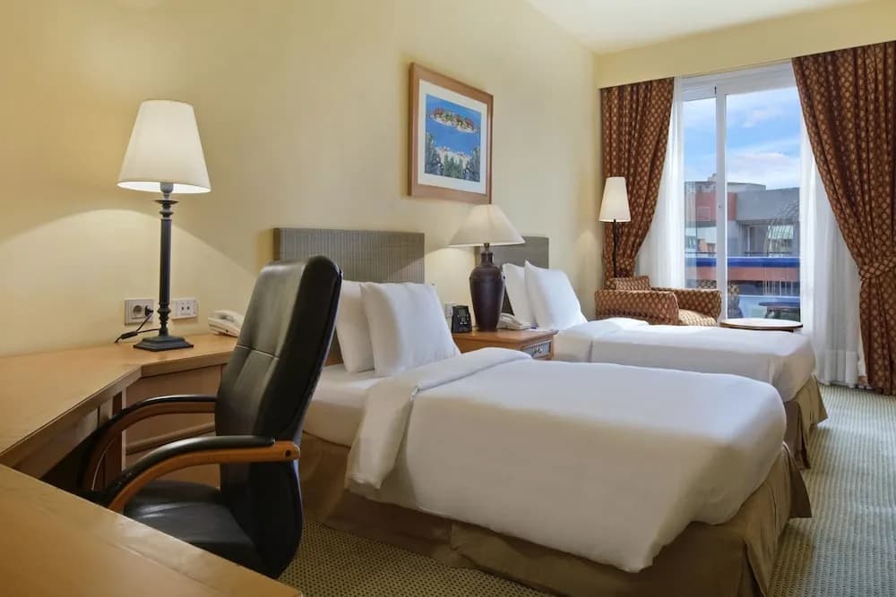 Hilton Alexandria Green Plaza 5