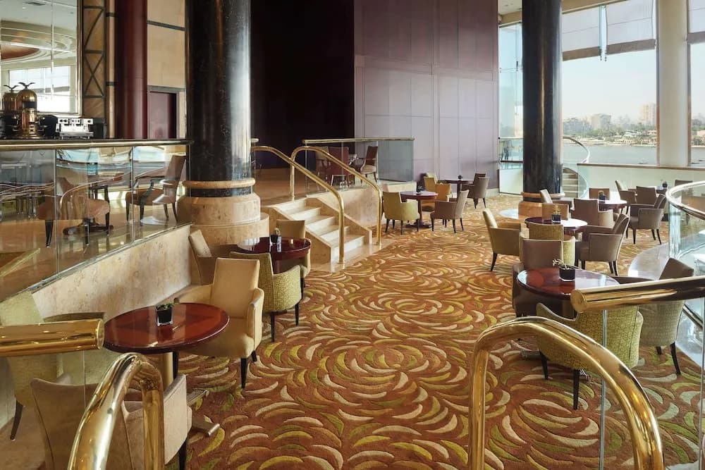 Hilton Cairo Grand Nile 4