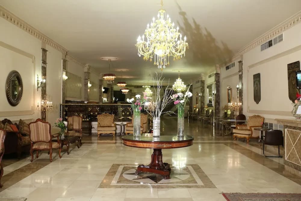 Paradise Inn Beach Resort 2