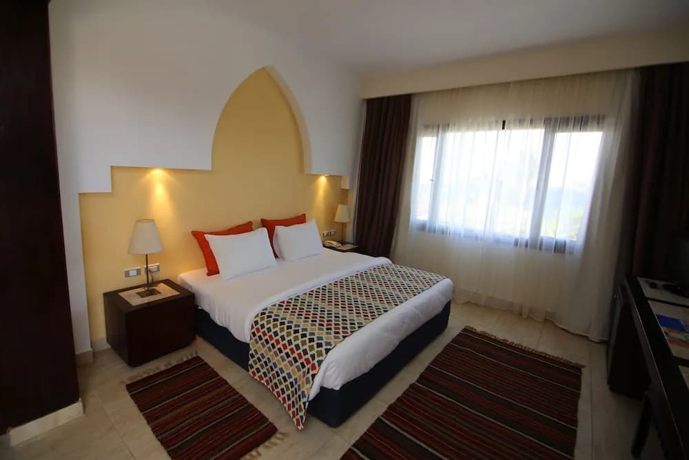 Sharm Club Beach Resort 5
