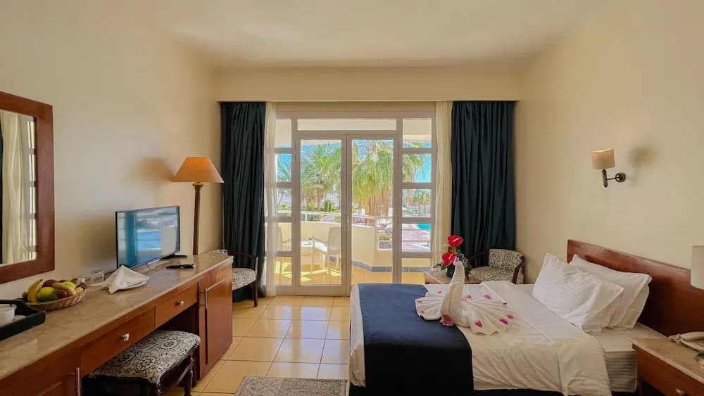 Sharm Reef 5