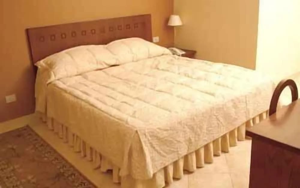 Golden Carven Hotel 5