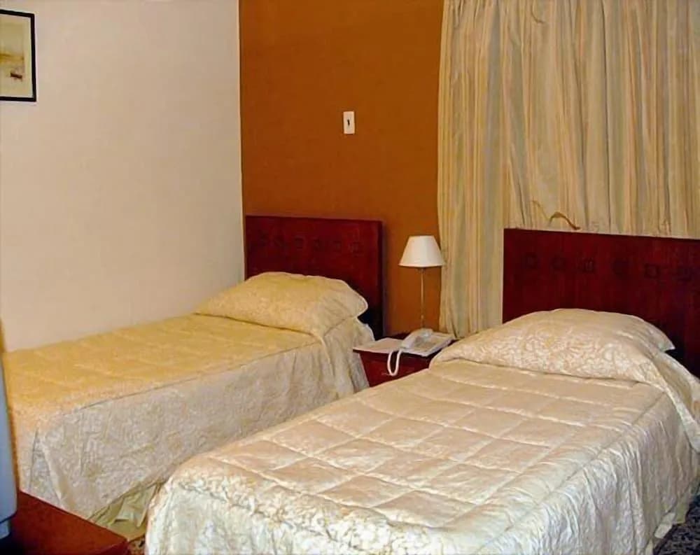 Golden Carven Hotel 4