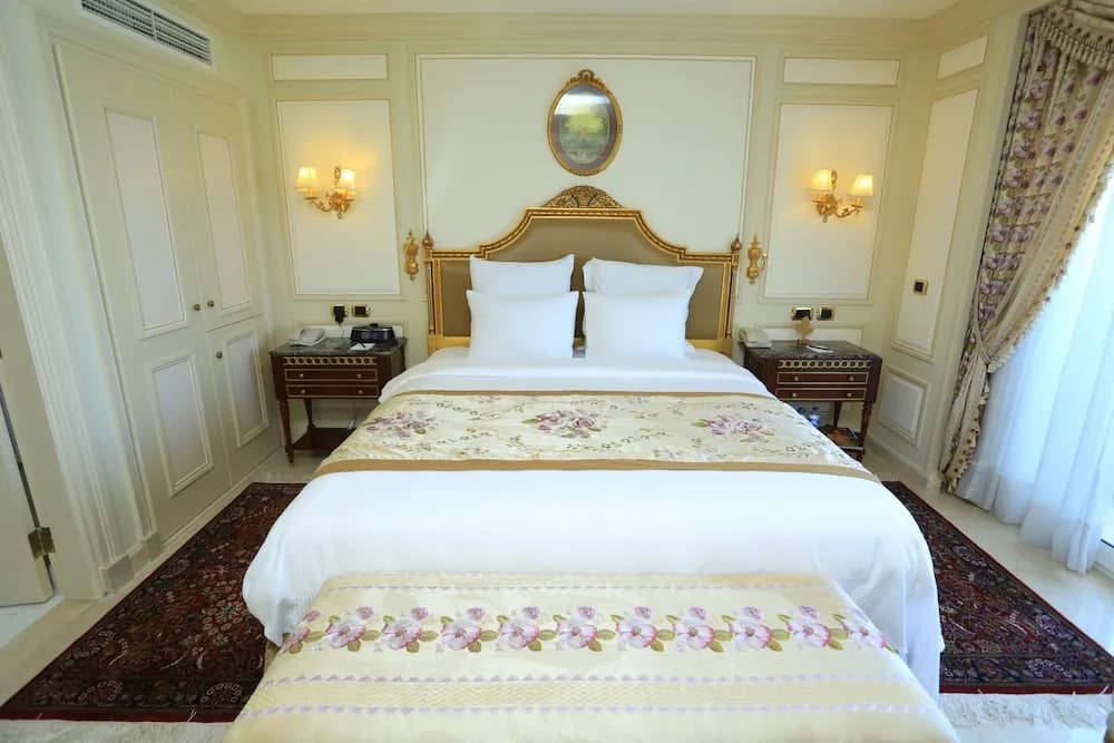 Hilton Alexandria Corniche 4