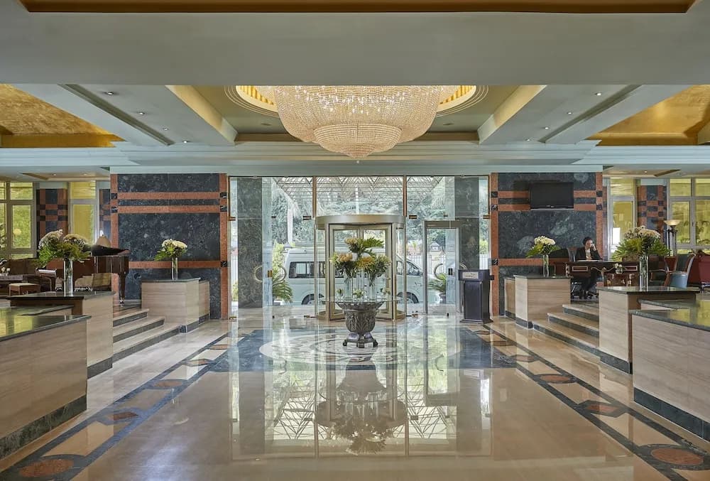 Triumph Plaza Hotel 2