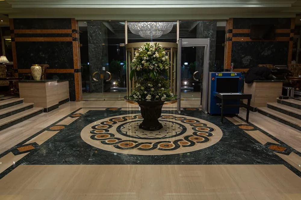 Triumph Plaza Hotel 5