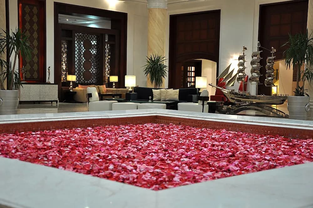 Premier Le Reve Hotel & Spa 3
