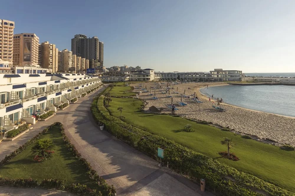 SUNRISE Alex Avenue Hotel