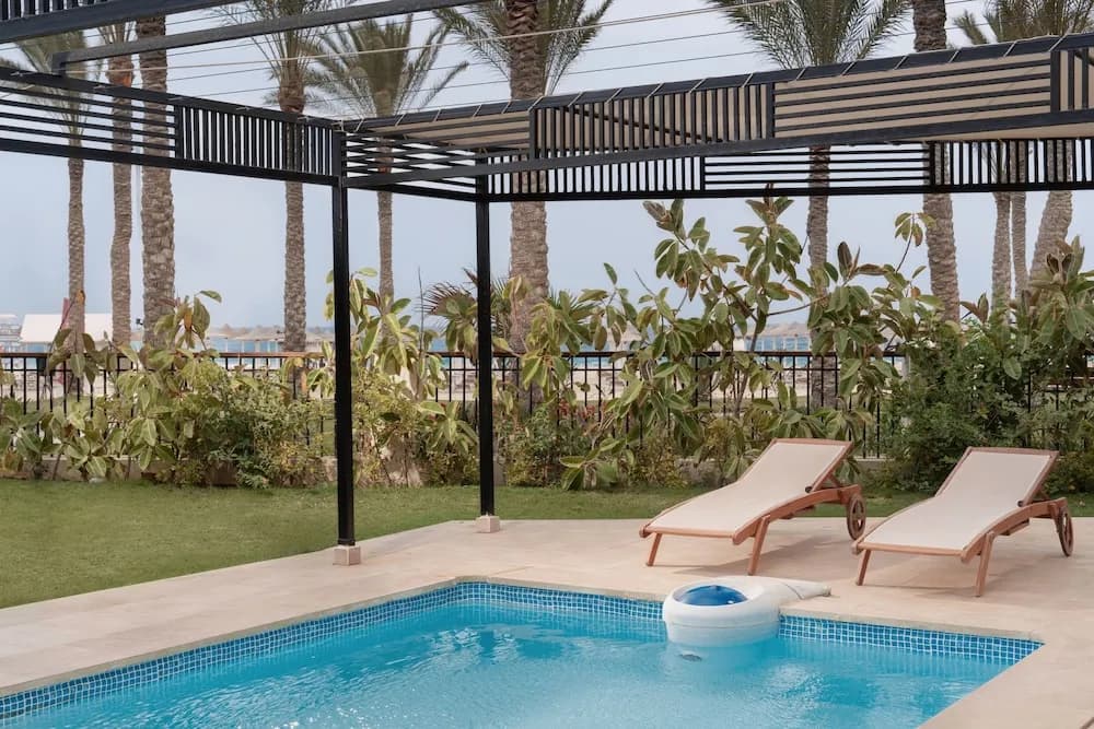 JAZ Elite Crystal, Almaza Bay 4
