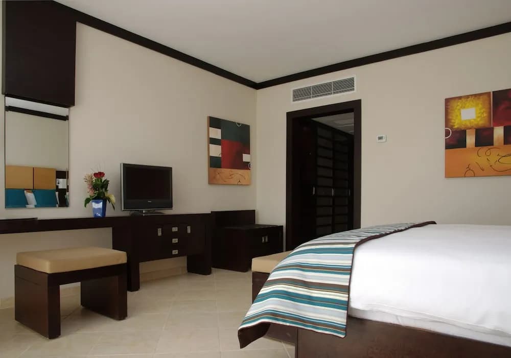 Cleopatra Luxury Resort Sharm Sheikh 4