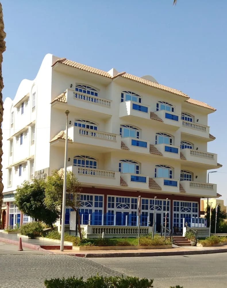 New DaVinci Beach & Diving Resort