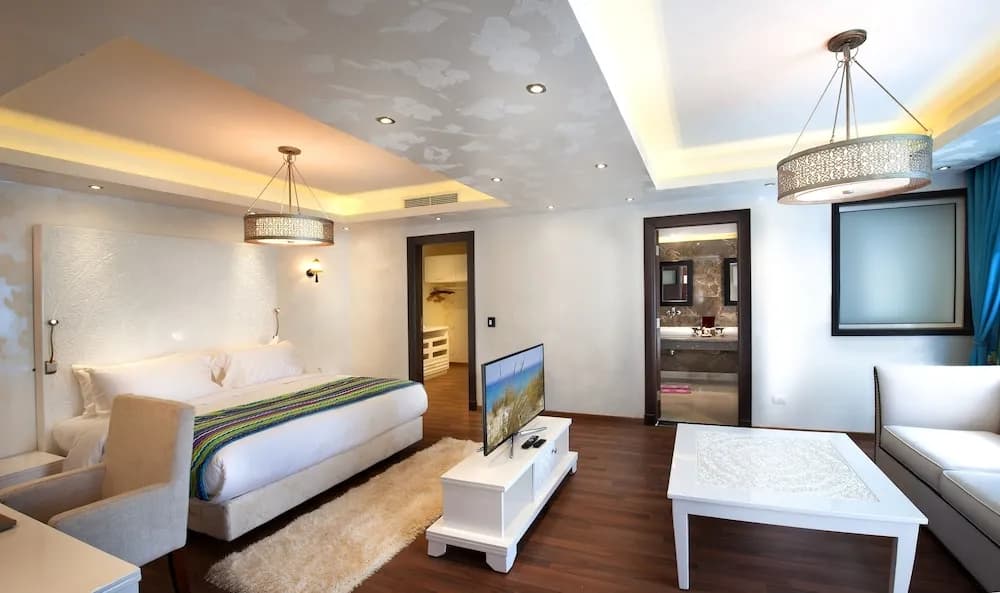 SUNRISE Arabian Beach Resort -Grand Select- 5