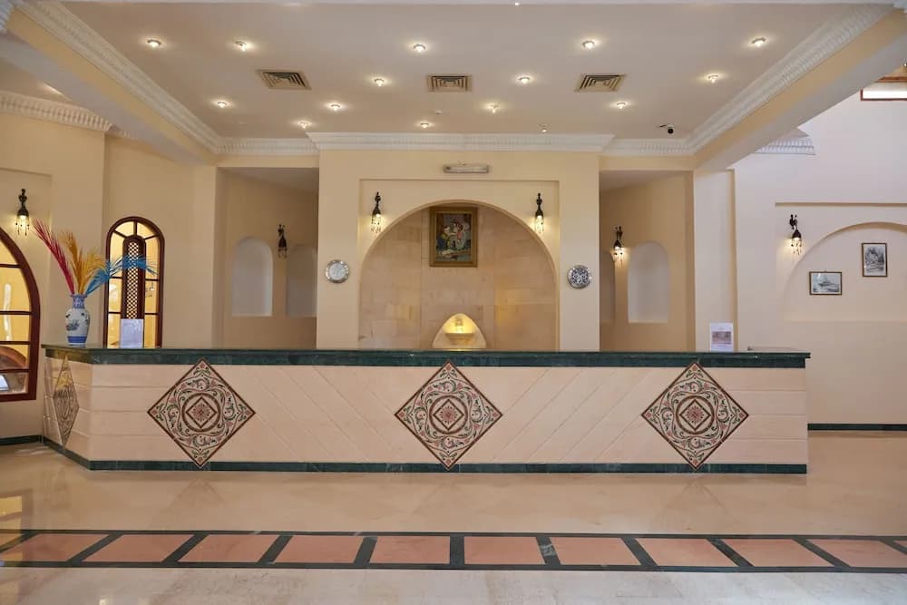 Protels Crystal Beach Resort 4