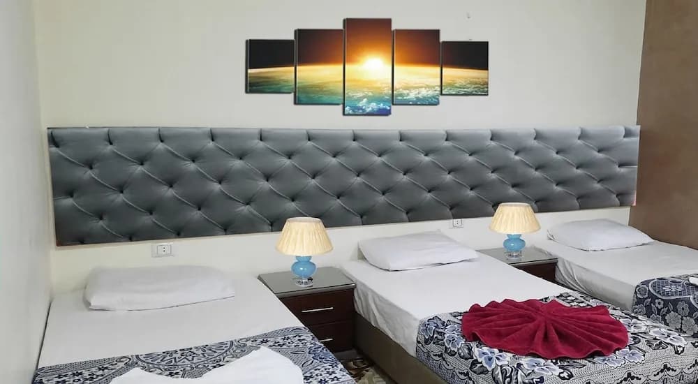 Emerald Hotel 3