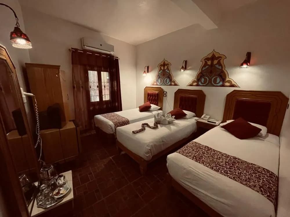 Nefertiti Hotel 2
