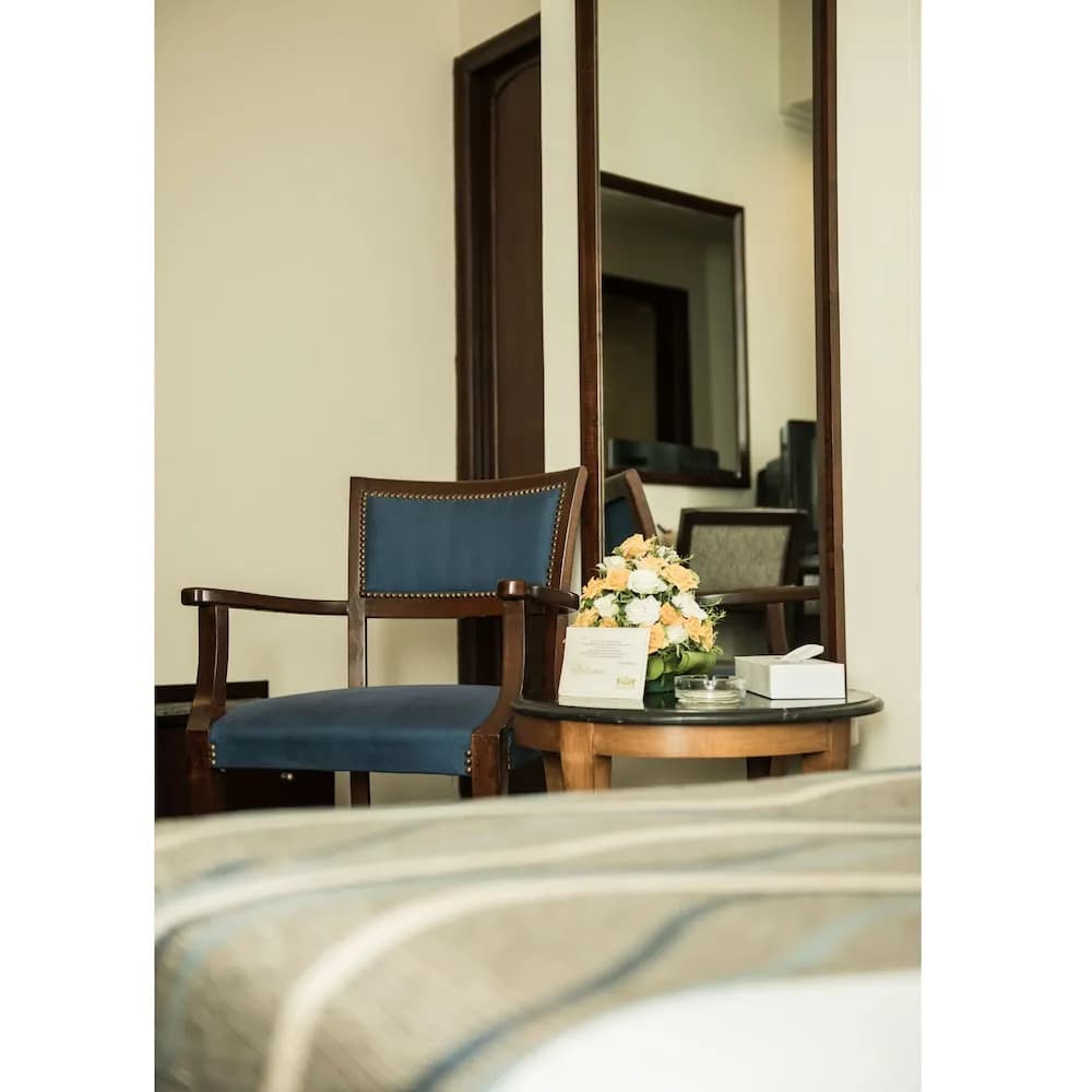 Cherry Maryski Hotel 5